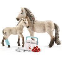 Schleich - Hannah's First-Aid Kit 42430